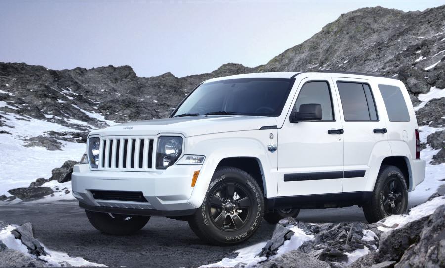  Jeep Liberty Arctic 2012 года  (фото 11 из 17)